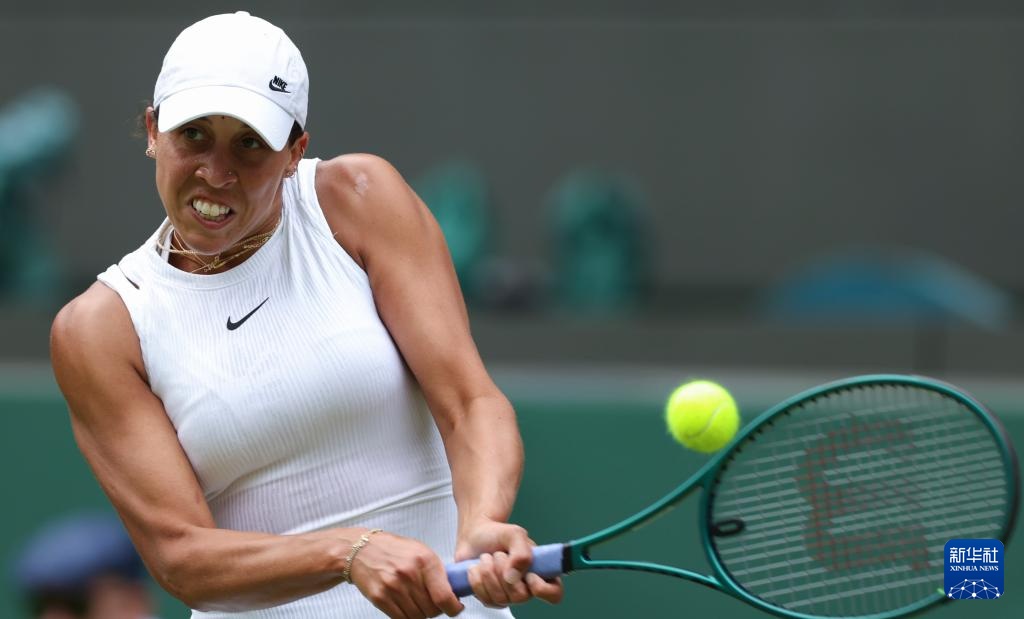 快船抹平22分鲍尔默握拳呐喊！小卡丢两决胜三分 四巨80分被绝杀