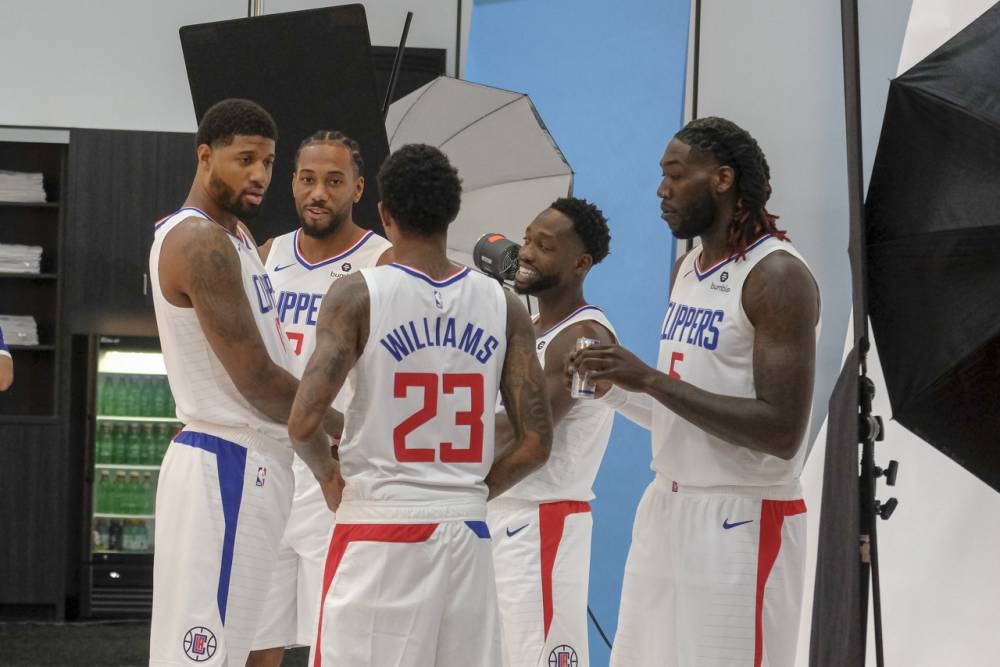 他前半段以 他前半段以